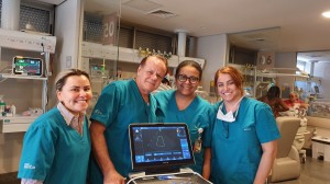 Drs. Gislaine, Paulo R. Margotto, Marta DR Moura e Vera. UTI Neonatal do Hospital  Santa Lúcia -10-10-2019