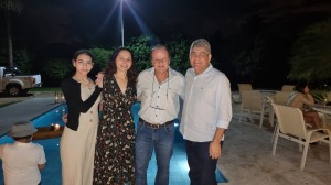 Helena e Drs. Joseleide de Castro, Paulo R. Margotto e Sérgio Vega  (10-12-2021)