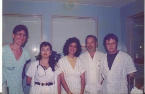 Drs. Jefferson, Mirânea, Ana Lúcia, Tom e Paulo R. Margotto, no Nerçário do HRAS/SES/DF em 1991