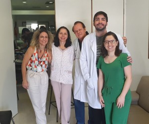 Unidade de Neonatologia o HMIB/SES/DF: Drs. Patrícia Berebe, Joseleide de Castro, Paulo R. Margotto e os R3 de Neonatologia, Dr. Igor e Tatiane (9/9/2019) 